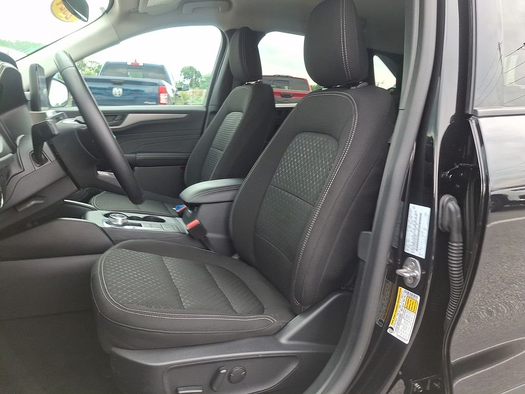 Used 2024 Black Ford Active image 13