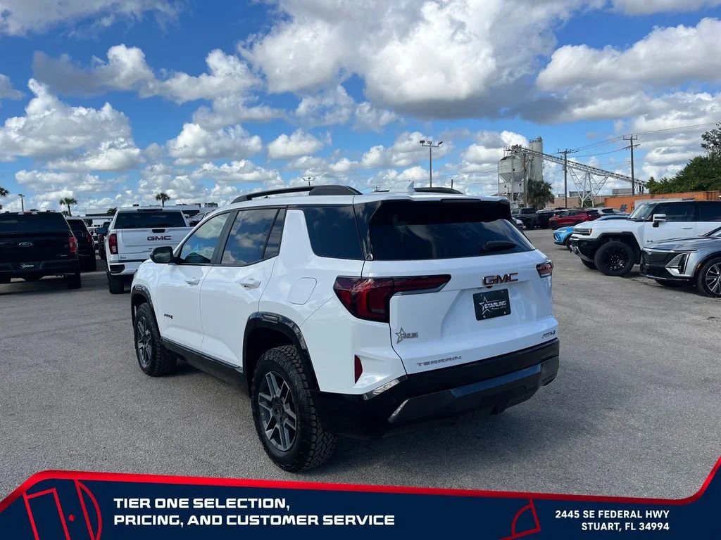 New 2026 Summit White GMC AT4 image 5