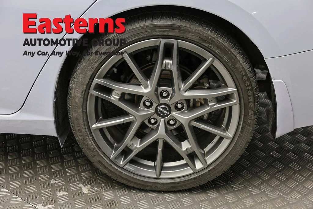 Used 2023 Gray Nissan 2.0 SR image 8