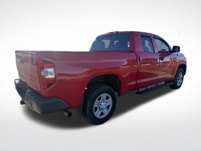 Used 2014 Red Toyota SR image 10