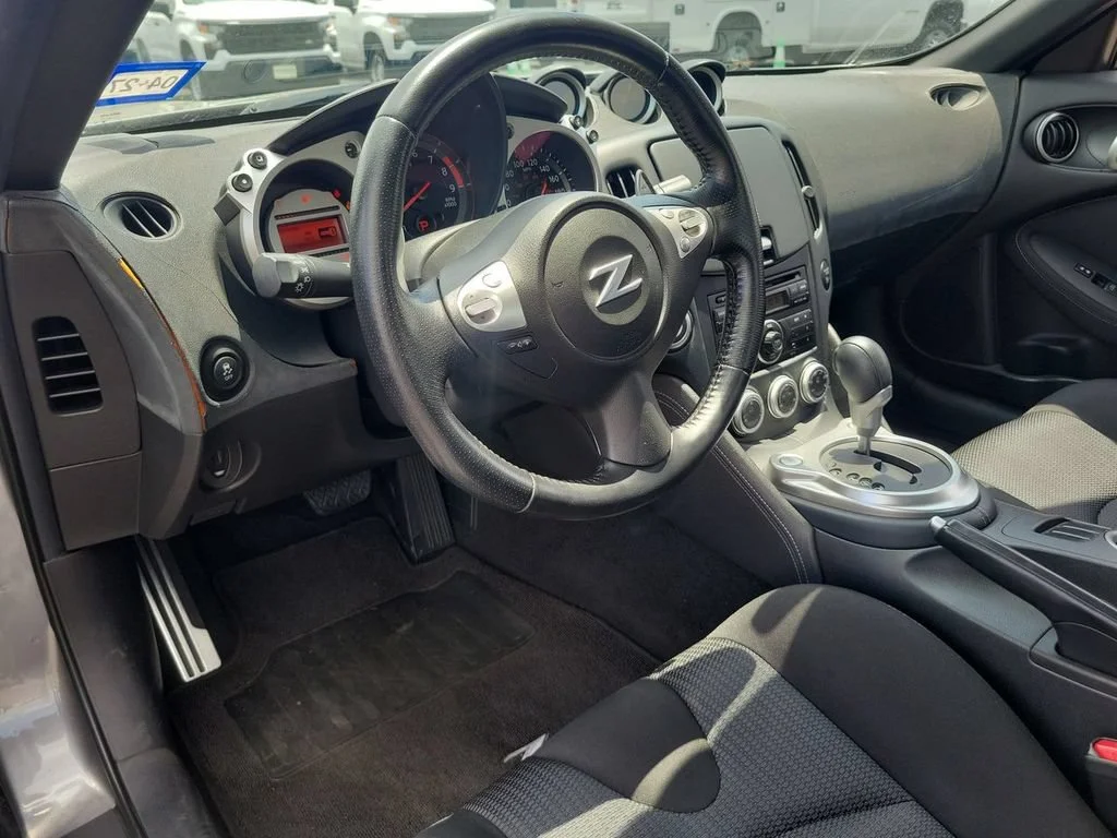 Used 2011 Gray Nissan 2dr Cpe Auto image 10