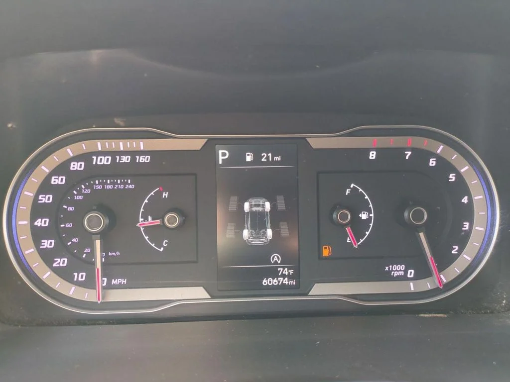 Used 2024 Black Pearl Hyundai SEL image 15