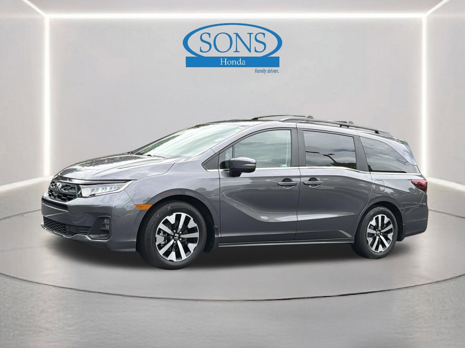 Used 2026 Modern Steel Metallic Honda EX-L image 24
