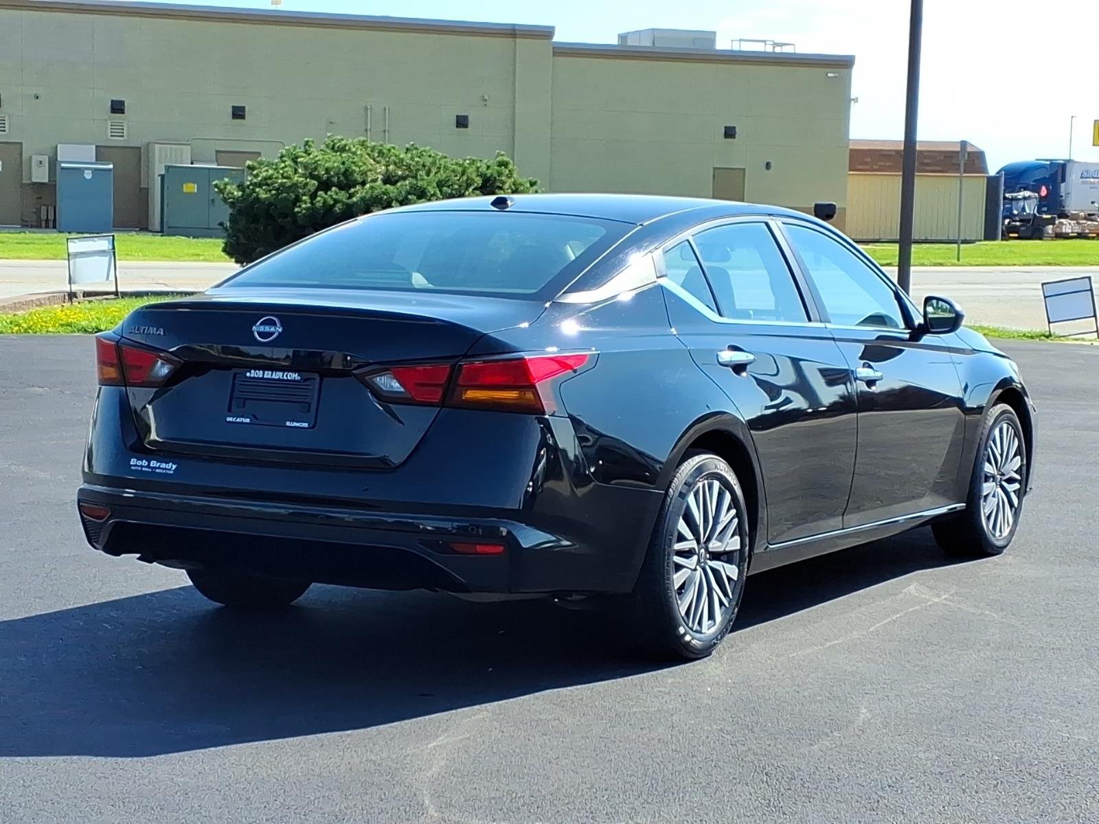 Used 2025 Black Nissan SV image 10