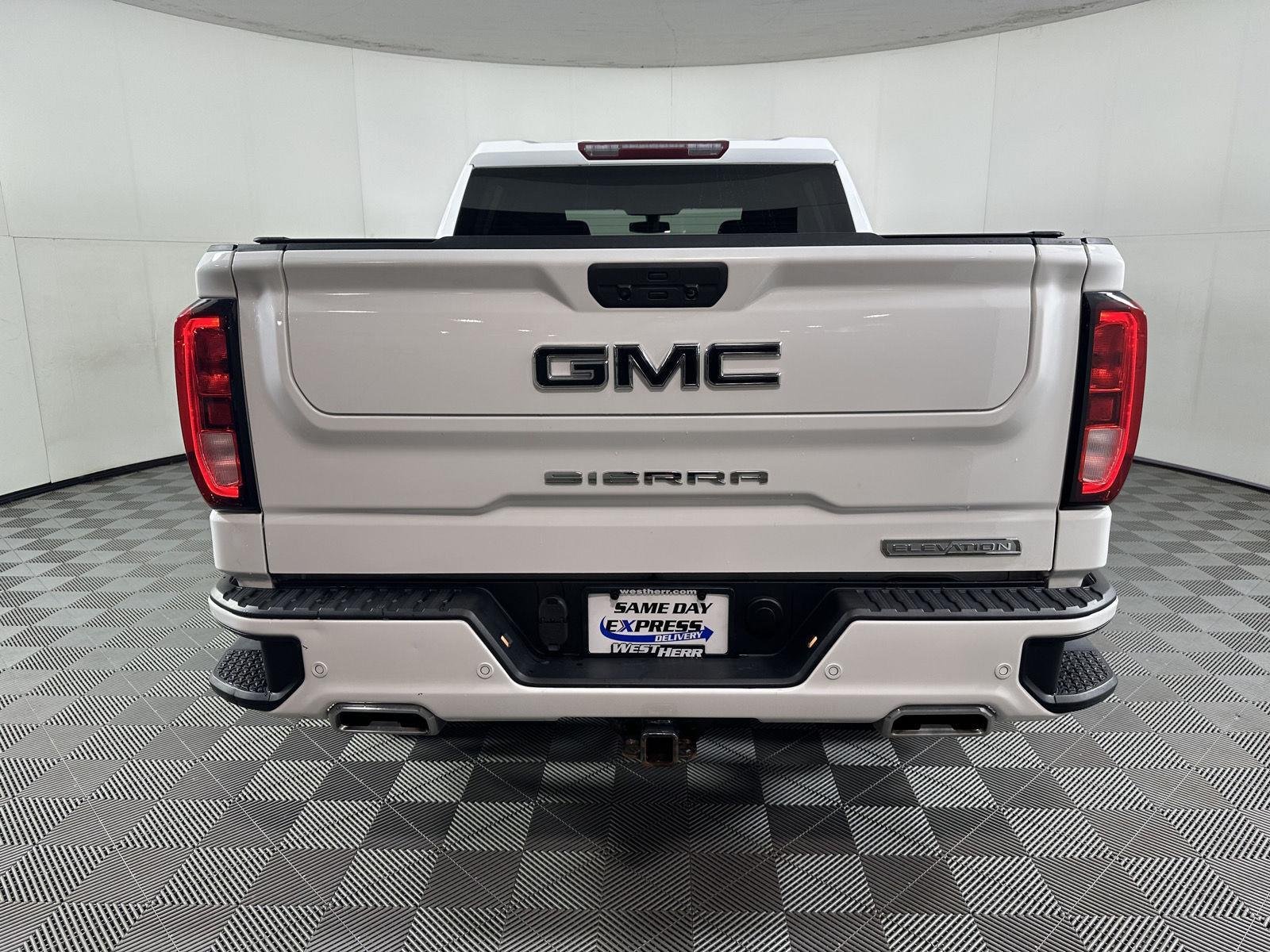 Used 2022 Summit White GMC Elevation image 14