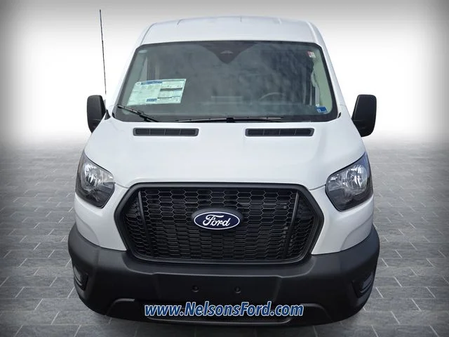 New 2026 White Ford Base image 2