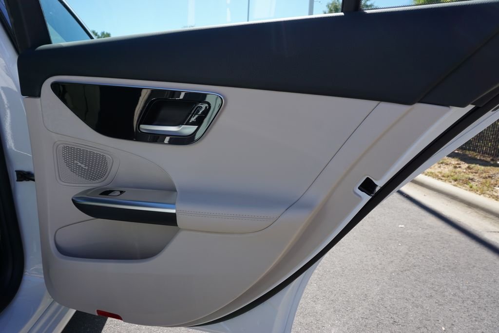 Certified Used 2026 Polar White Mercedes-Benz C 300 image 54