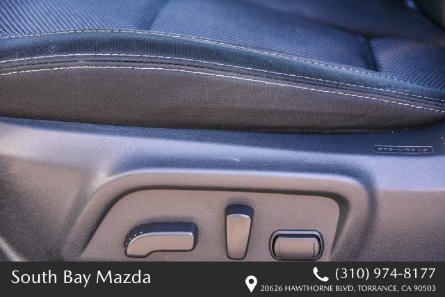 Used 2015 Silver Subaru 2.5i Premium image 22