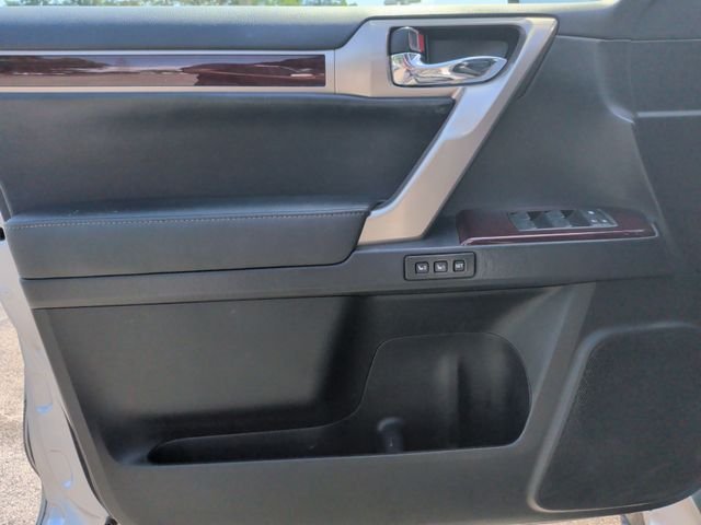 Used 2018 Silver Lexus 460 image 12