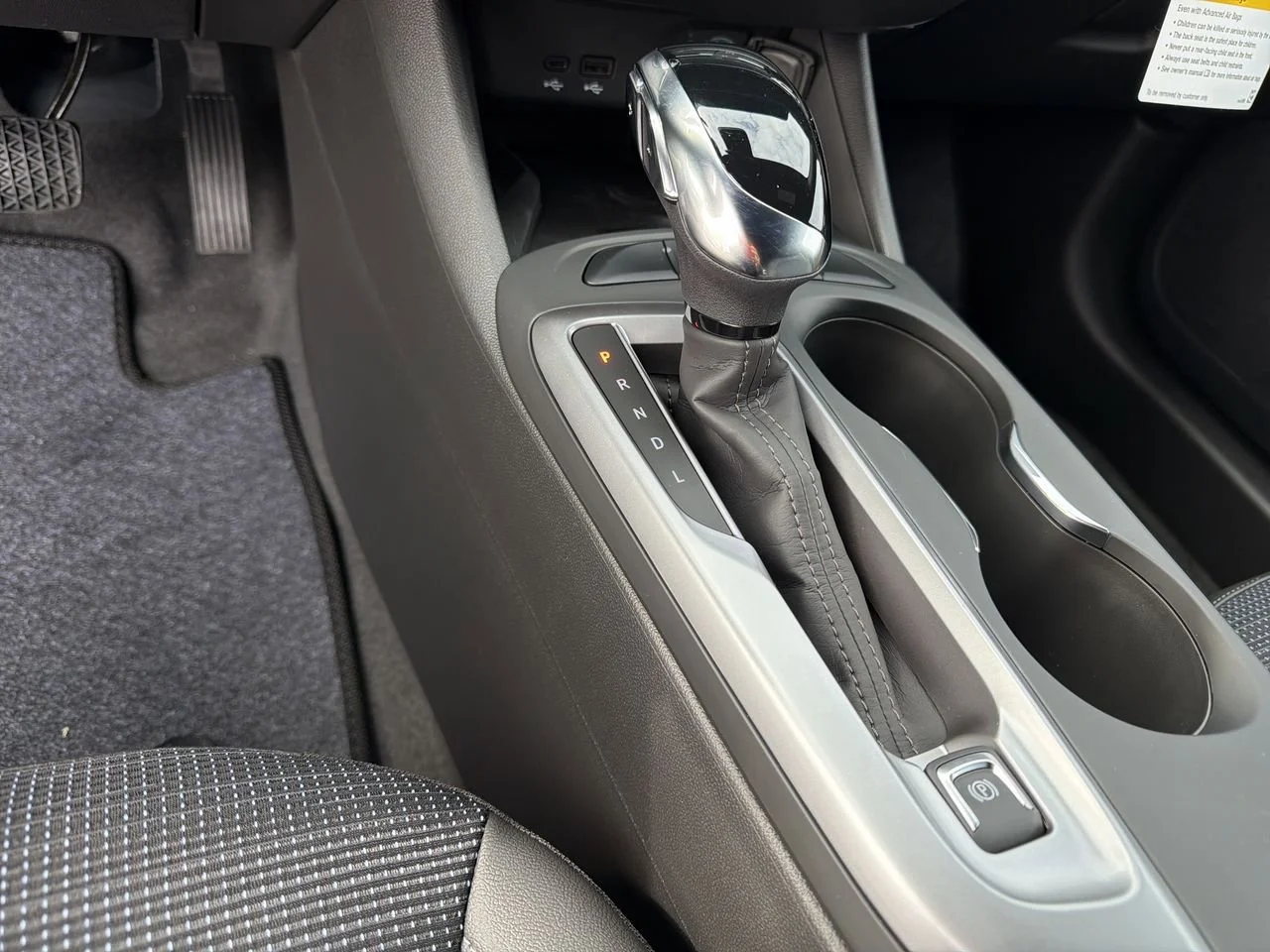 New 2026 Summit White Buick Preferred image 14