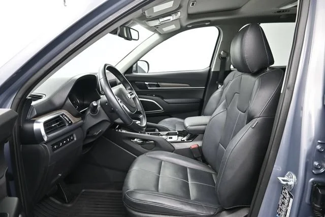 Used 2021 Everlasting Silve Kia EX image 9