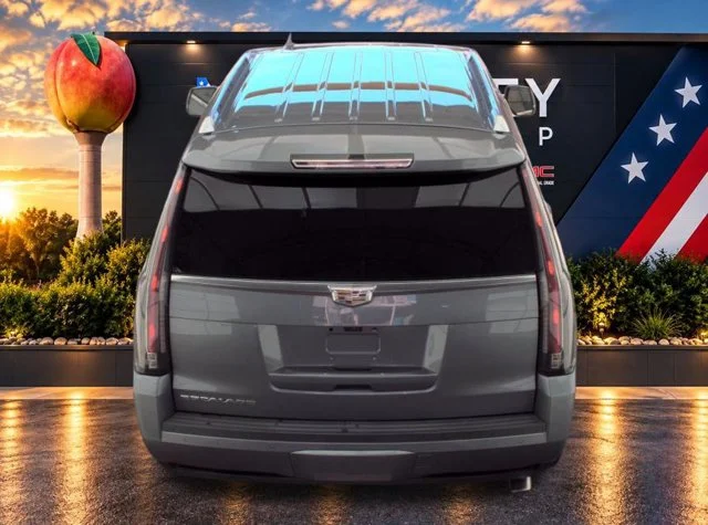Used 2019 Gray Cadillac Premium Luxury image 5
