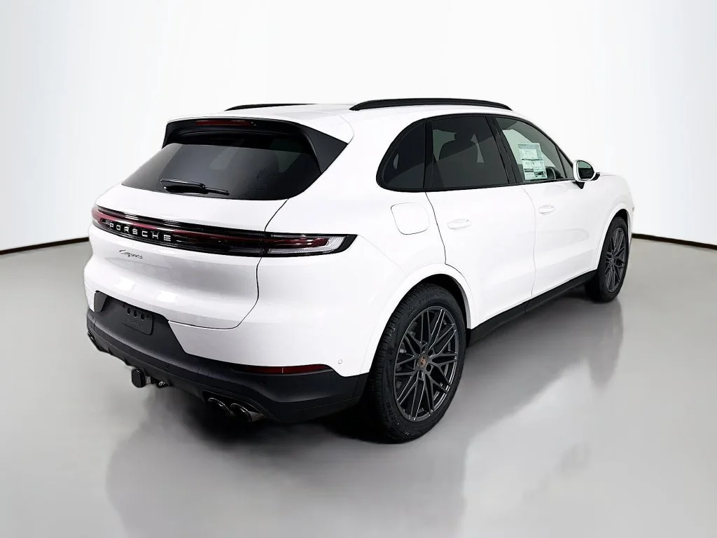 Certified Used 2026 White Porsche  image 9