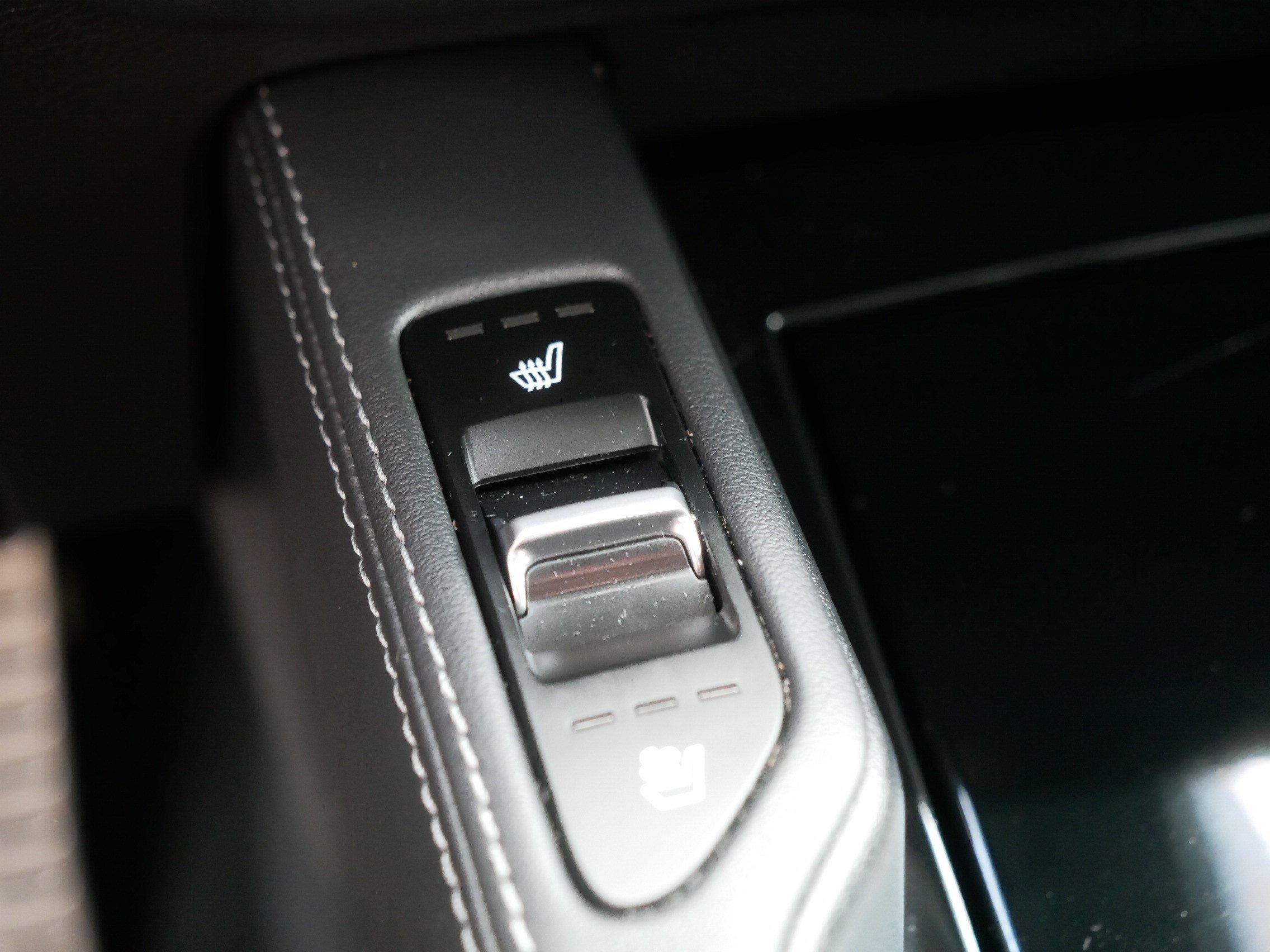 Used 2022 Black Copper Kia SX image 33
