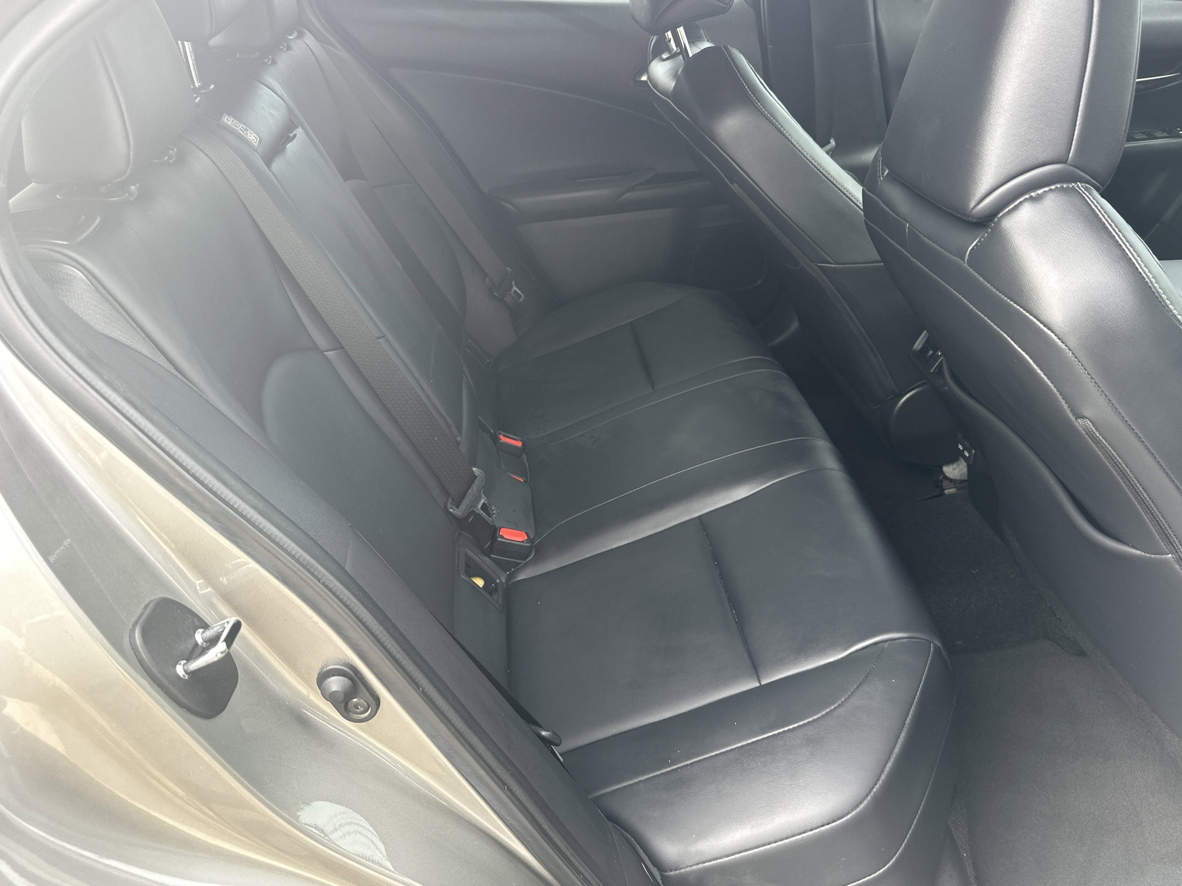 Used 2022 ATOMIC SILVER Lexus UX 200 image 16