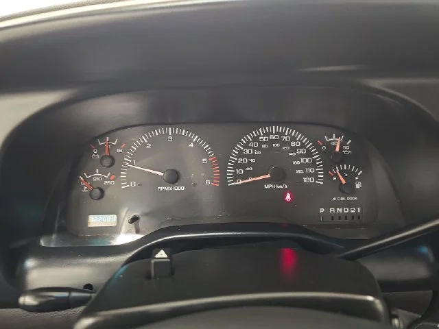 Used 2002  Dodge ST image 17