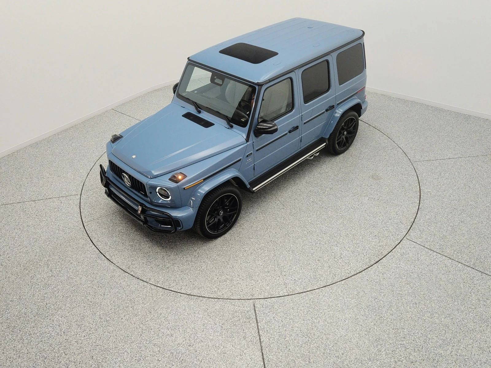 Certified Used 2025 MANUFAKTUR China Blue Non-Metallic Mercedes-Benz AMG® G 63 SUV image 9