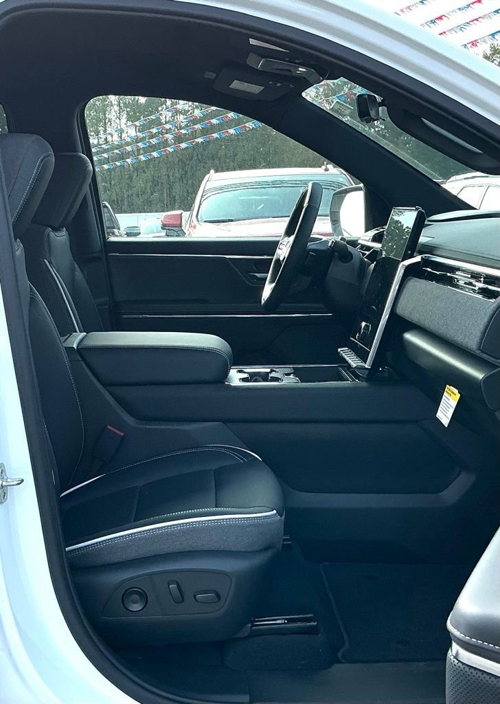 2026 GMC Sierra EV Elevation - Photo 24