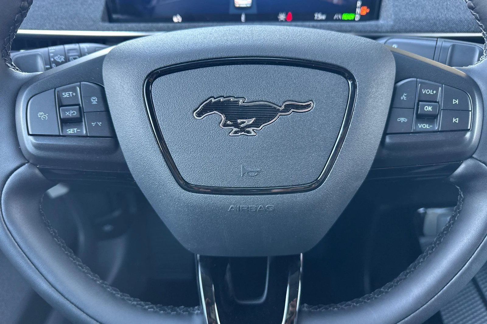 New 2026 Star White Metallic Tri-coat Ford Premium image 20