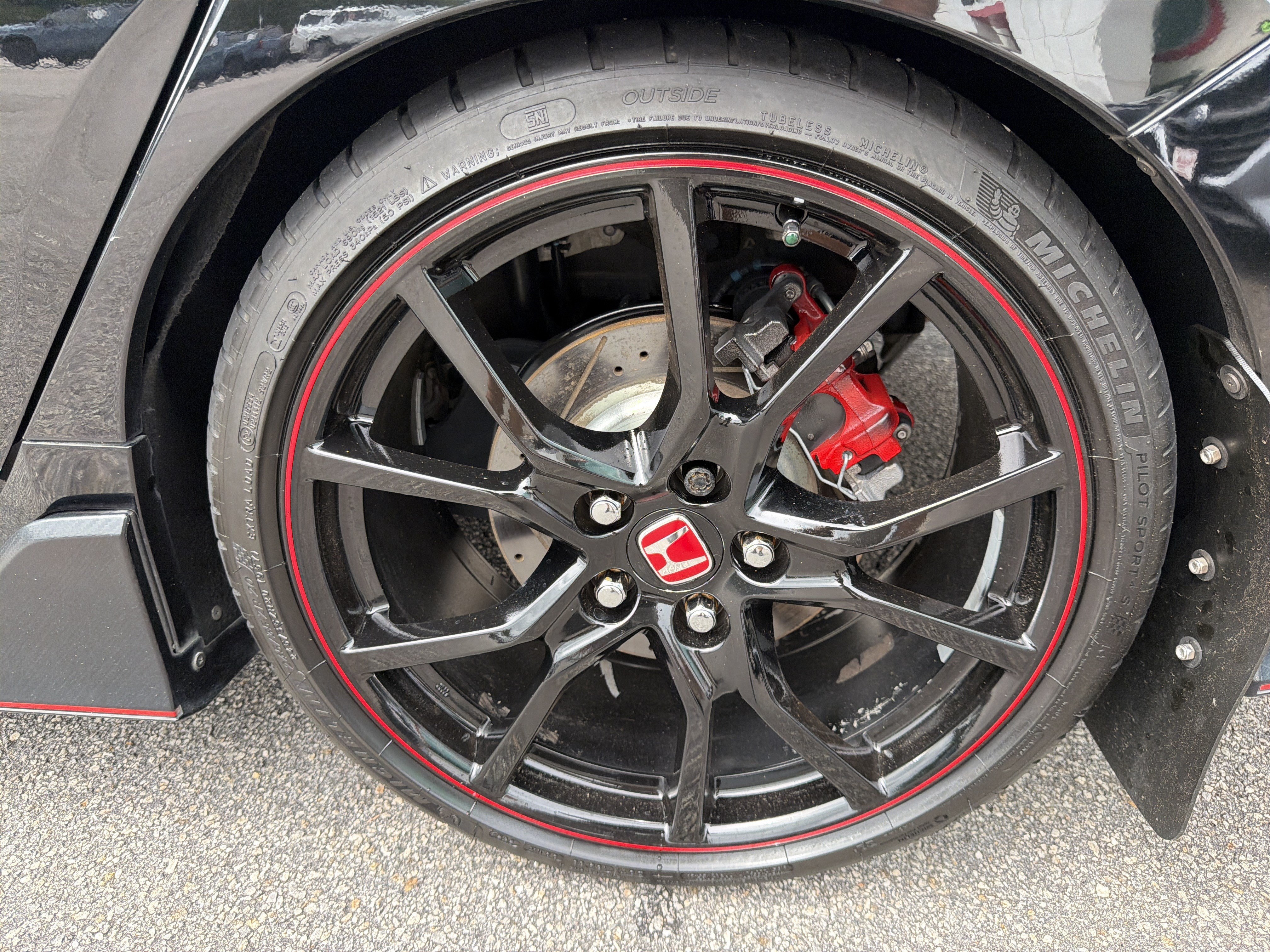 Used 2017 Crystal Black Pearl Honda Type R Touring image 27