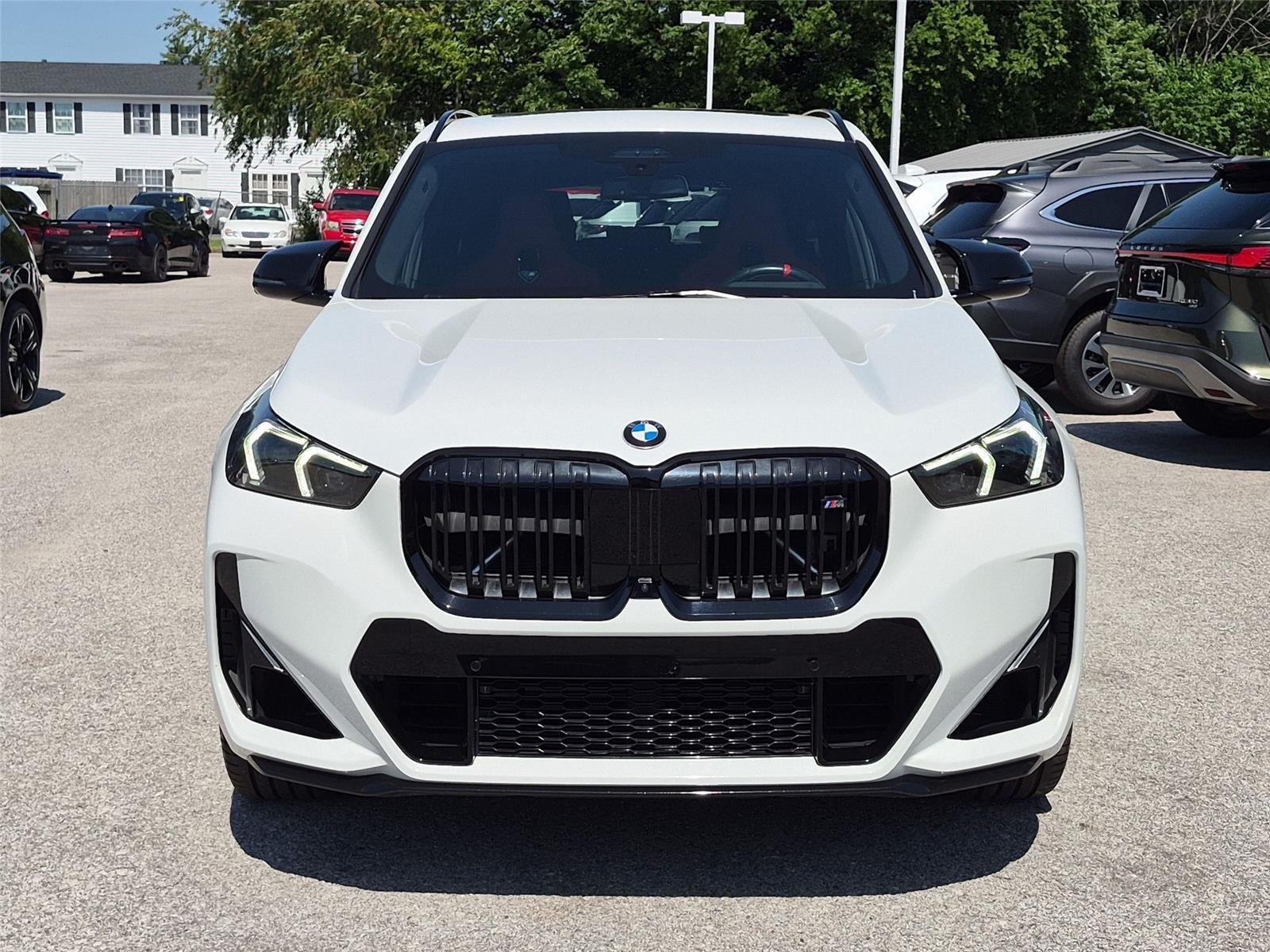 Used 2024 Alpine White BMW M35i image 8