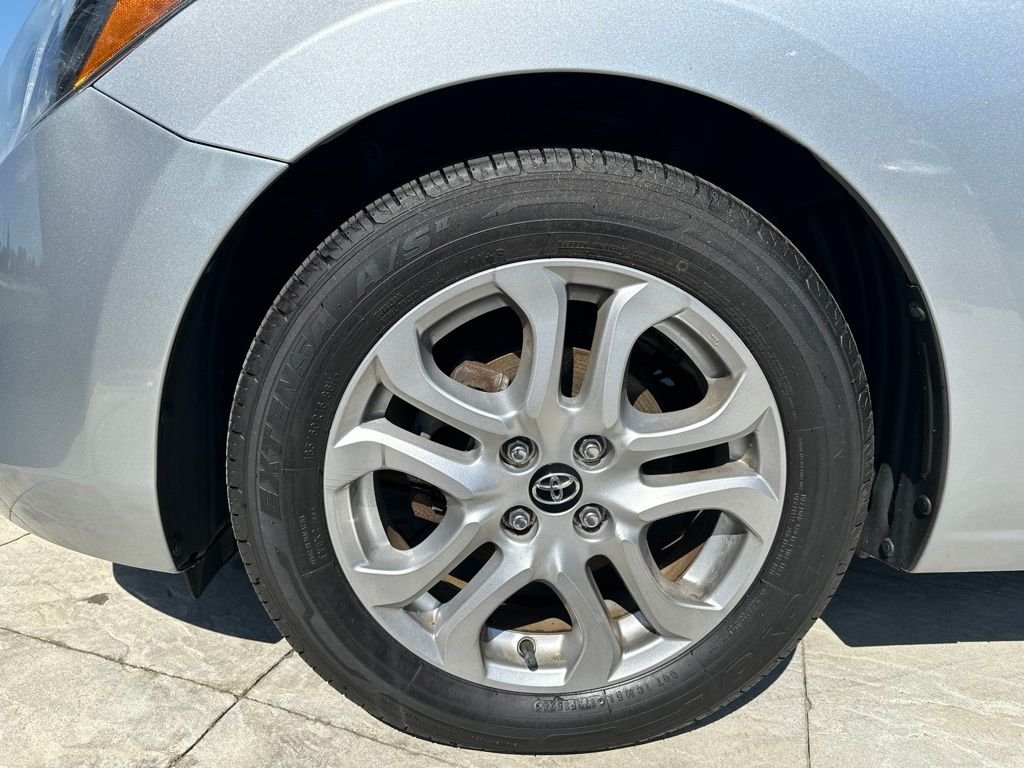 Used 2017 Gray Toyota Base image 7