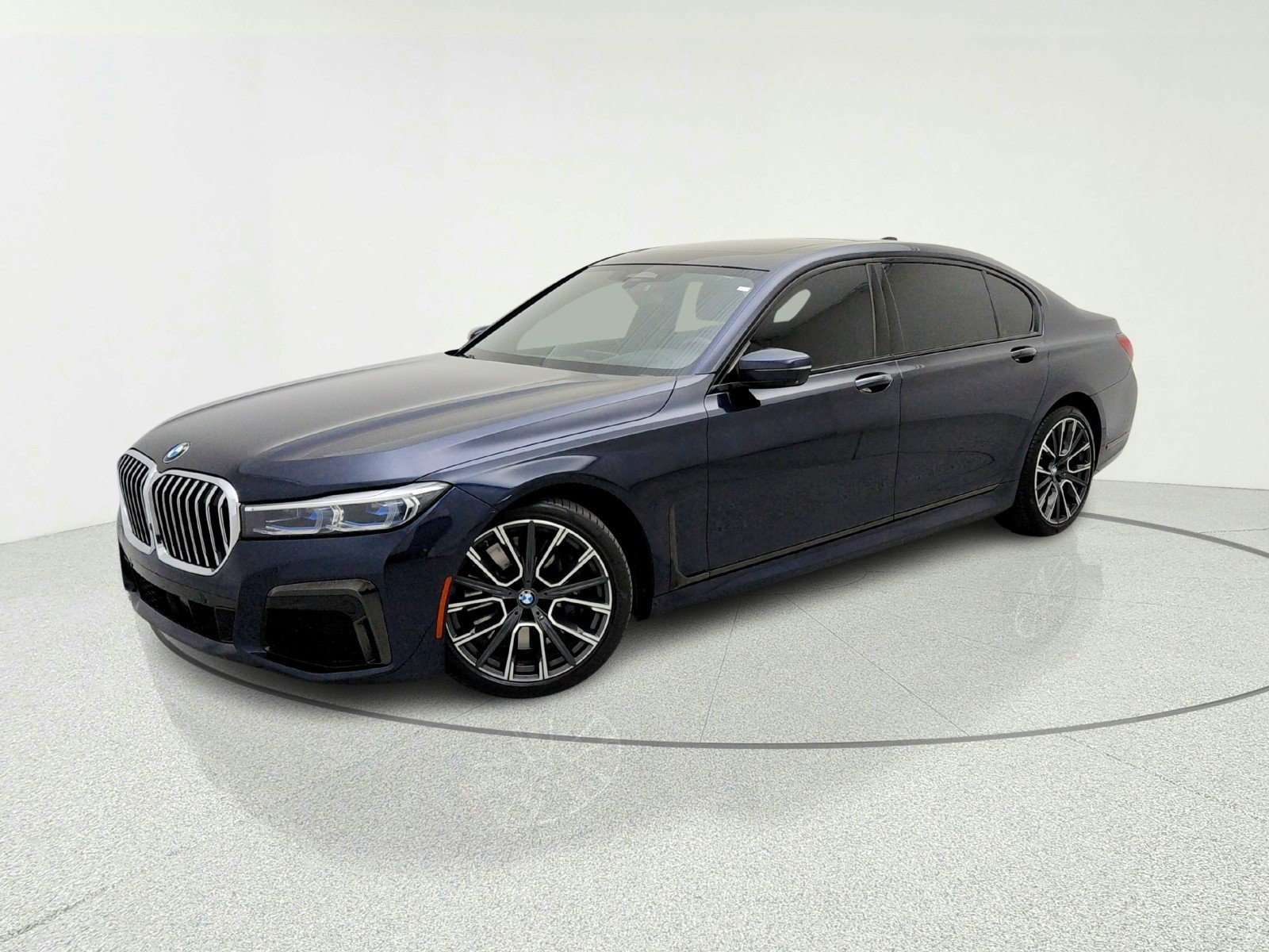 2020 BMW 7 Series 750i xDrive's photo