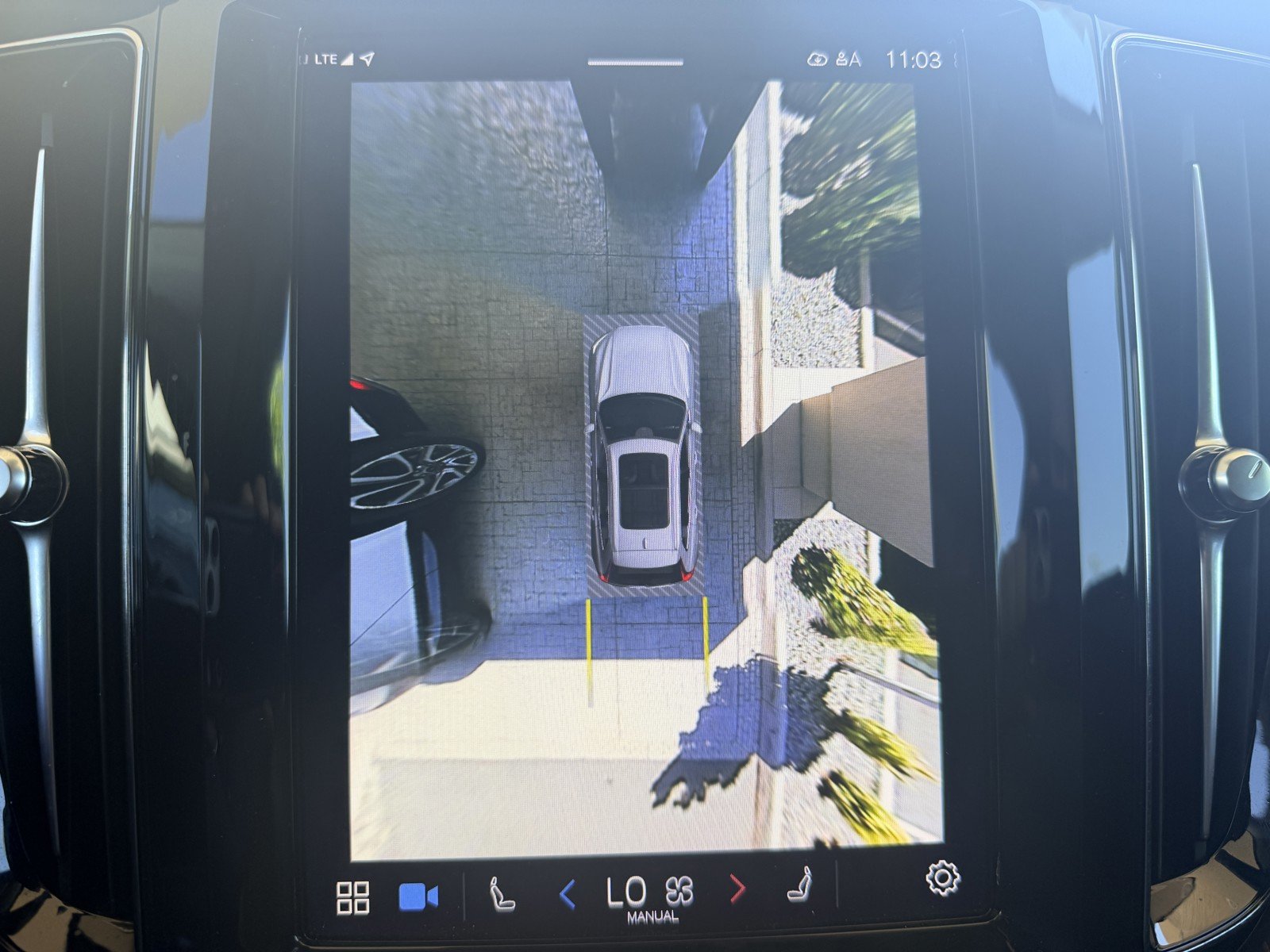 2023 Volvo XC60 Plus - Photo 12