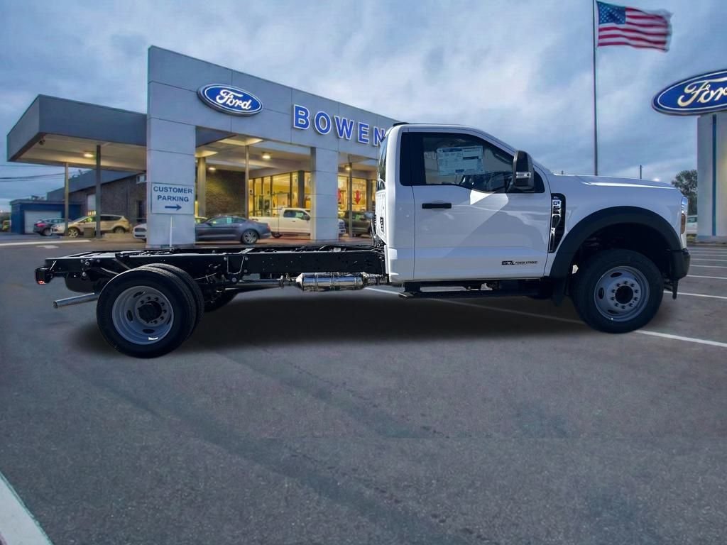 New 2025 Oxford White Ford XL image 6