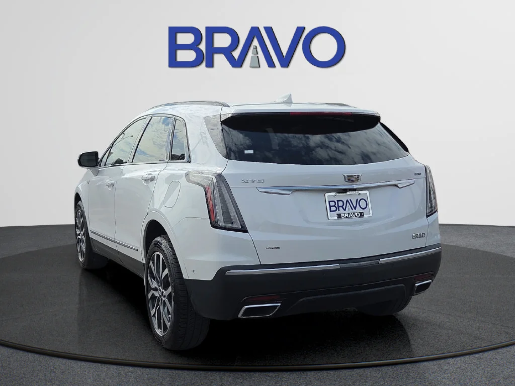 Used 2022 CRYSTAL WHITE TRICOAT Cadillac AWD Sport image 3