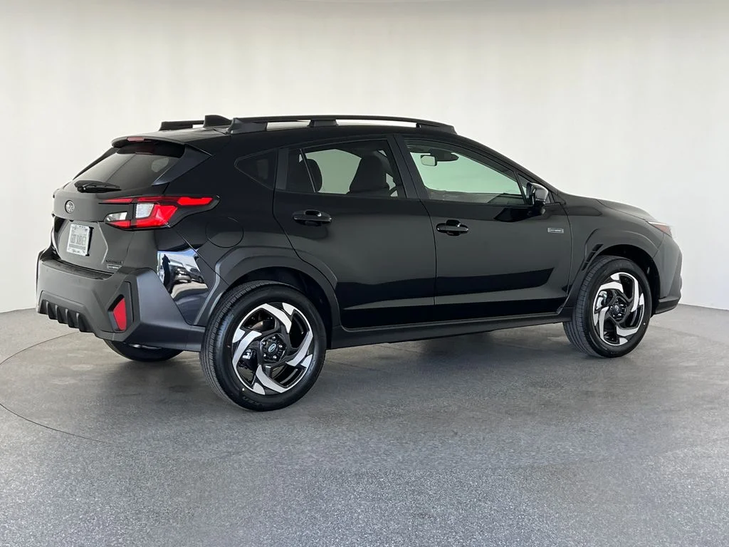 New 2026 CRYSTAL BLACK SILICA Subaru Limited Hybrid image 4