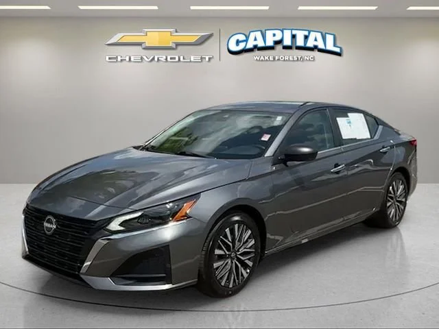 2025 Nissan Altima