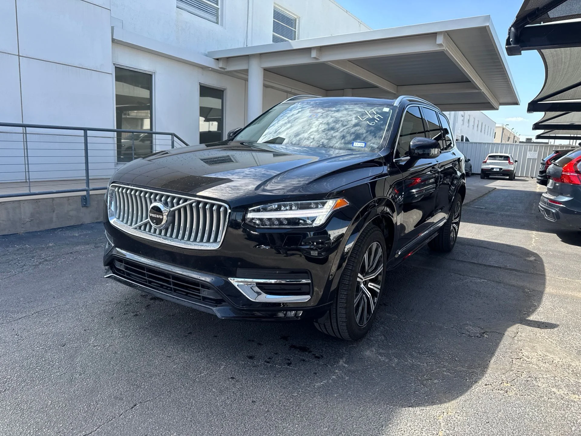 2024 Volvo XC90 B5 Plus Bright theme 4WD's photo