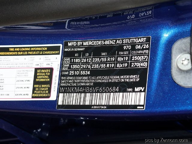 New 2027 Starling Blue Metallic Mercedes-Benz GLC 300 image 53