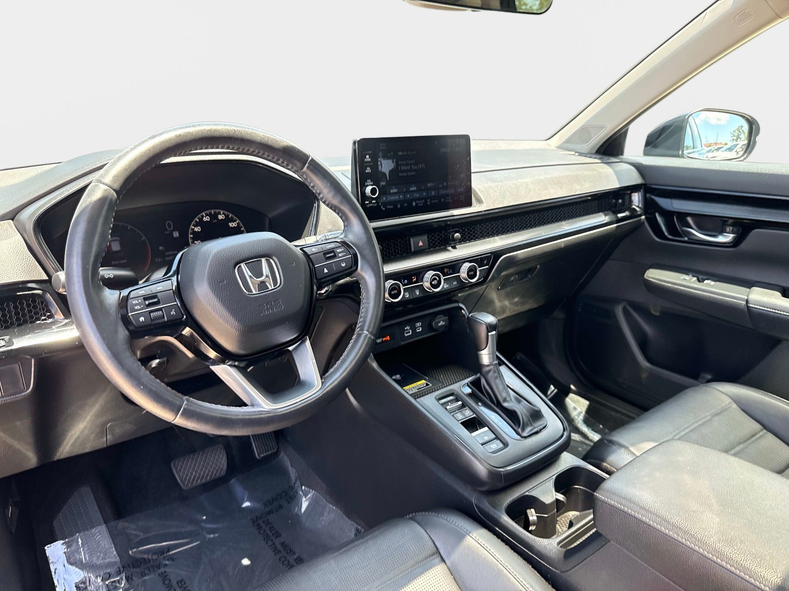 Used 2024 sparkle silver metallic Honda EX-L image 15