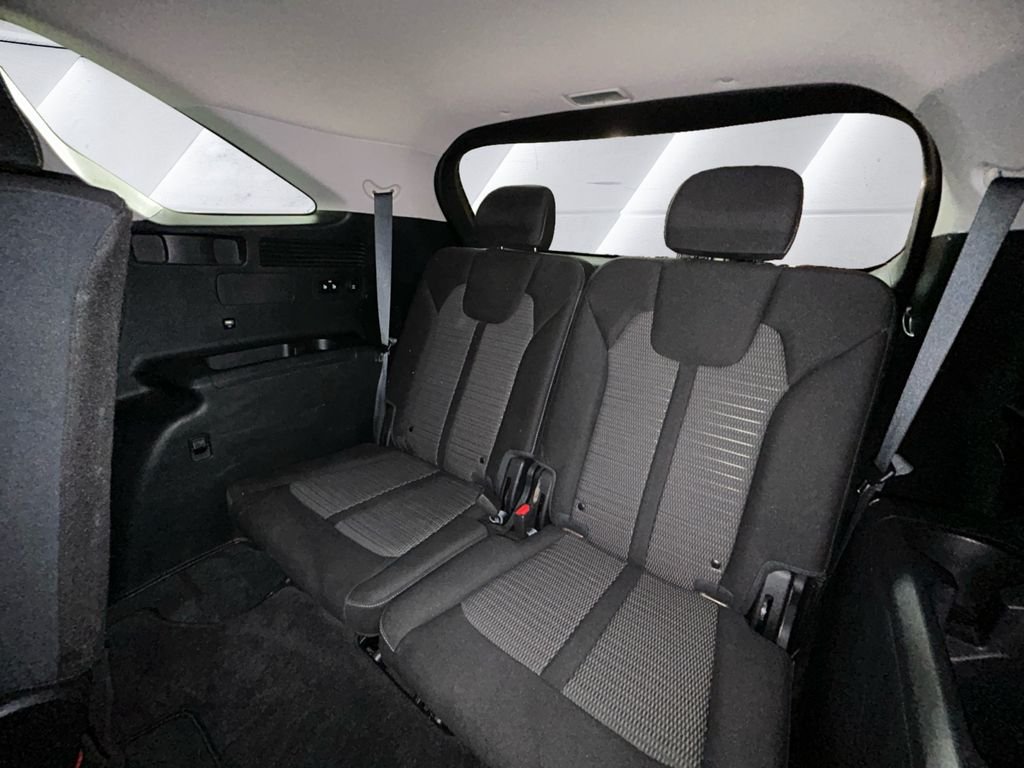 Used 2022 Silver Kia LX image 18