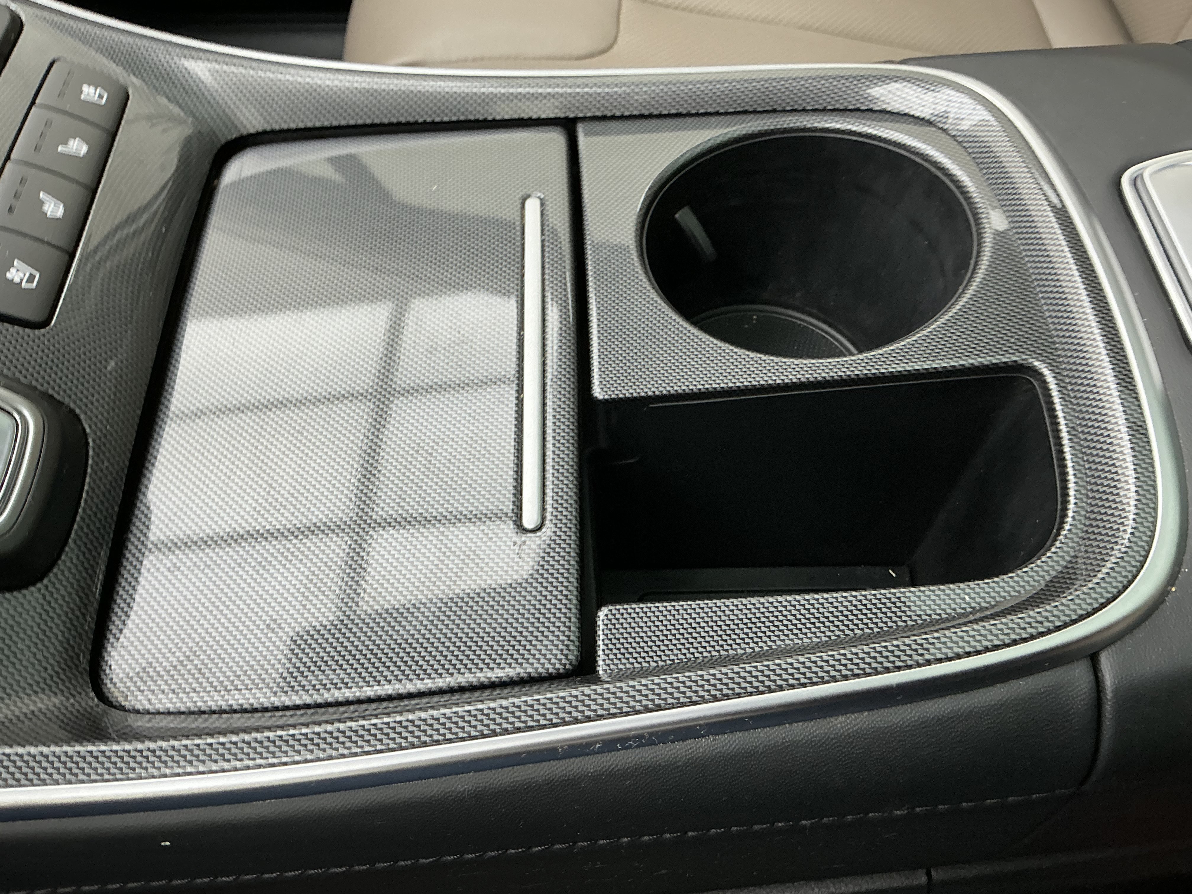 Used 2021 Quartz White Hyundai Limited image 13