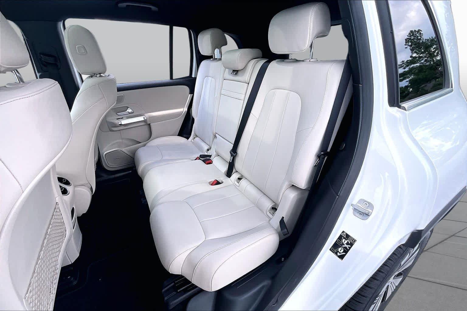 Used 2023 Polar White Mercedes-Benz EQB 250+ image 19