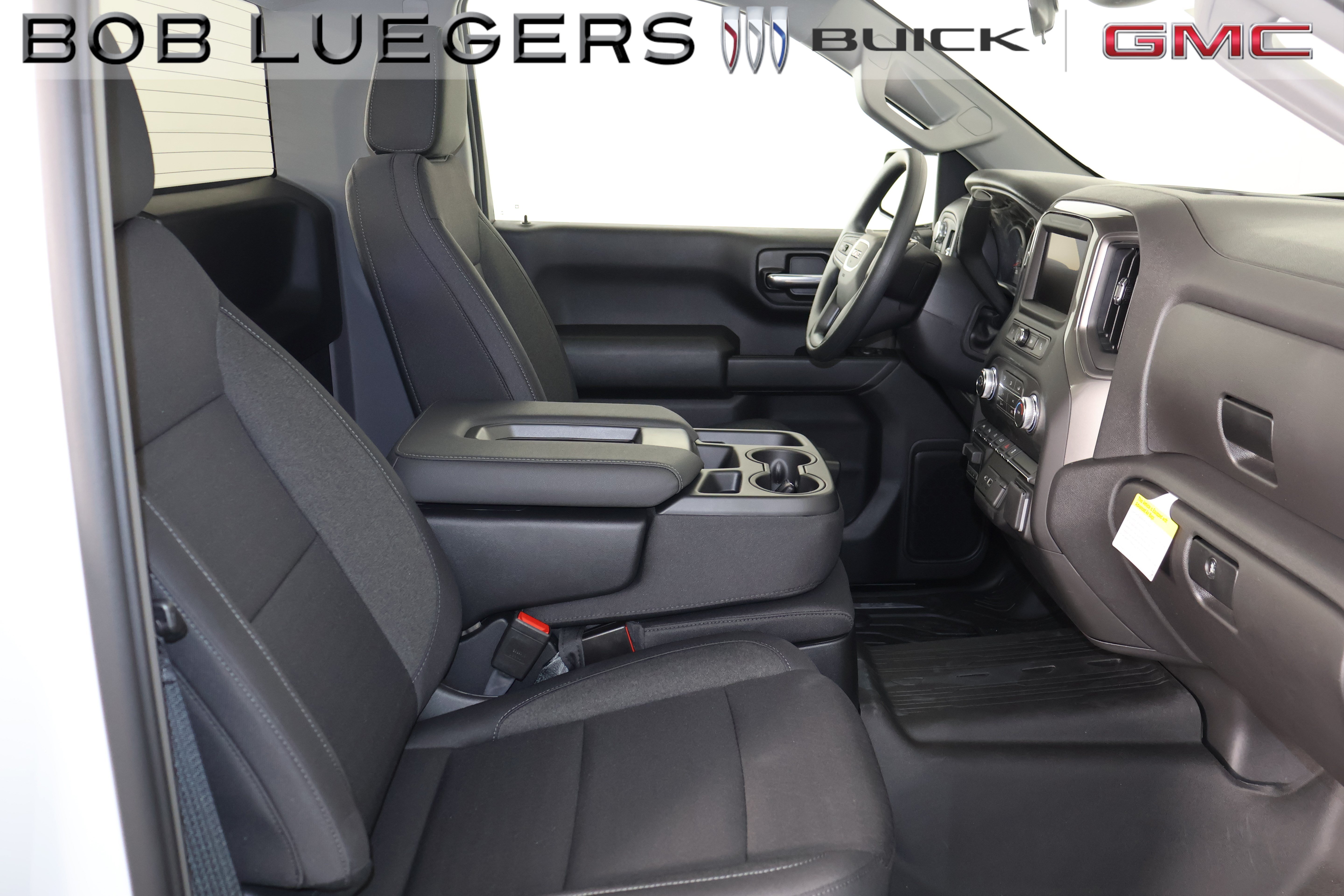 2026 GMC Sierra 1500 Pro - Photo 18