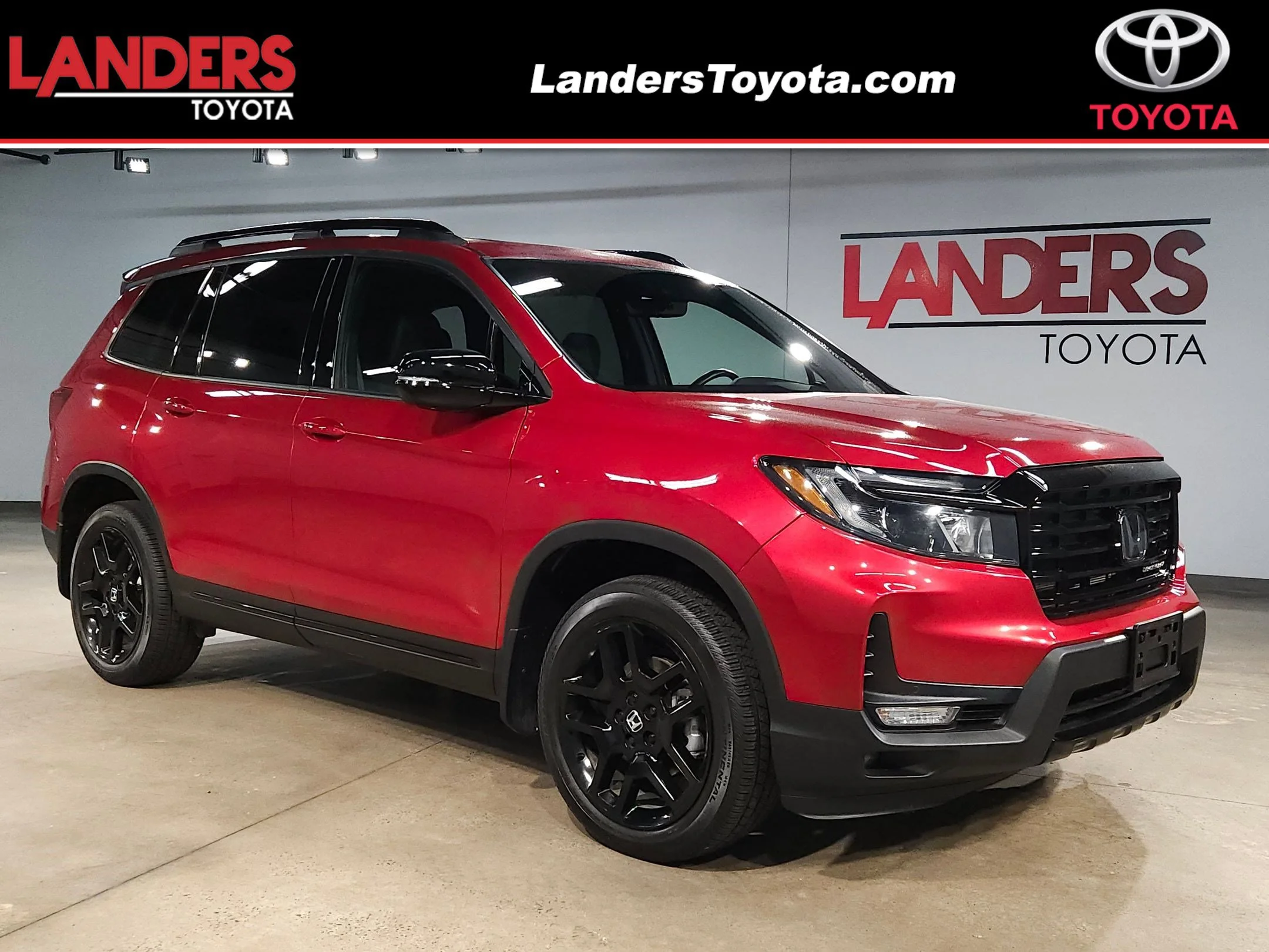 2025 Honda Passport 3.5 Black Edition 4WD Auto's photo
