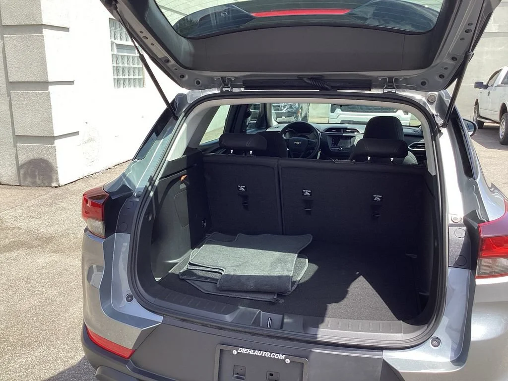 Used 2023 Sterling Gray Metallic Chevrolet LS image 10