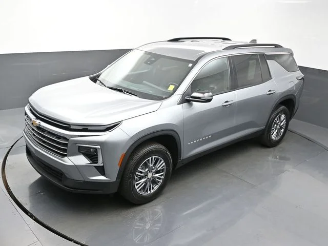 Used 2025 Gray Chevrolet LT image 52