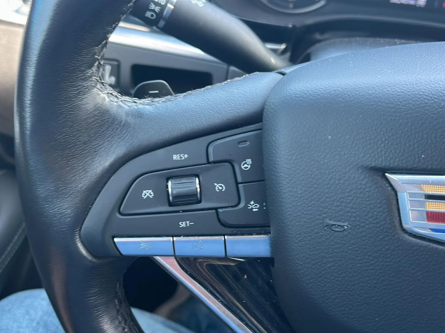 2024 Cadillac XT6 Premium Luxury - Photo 13