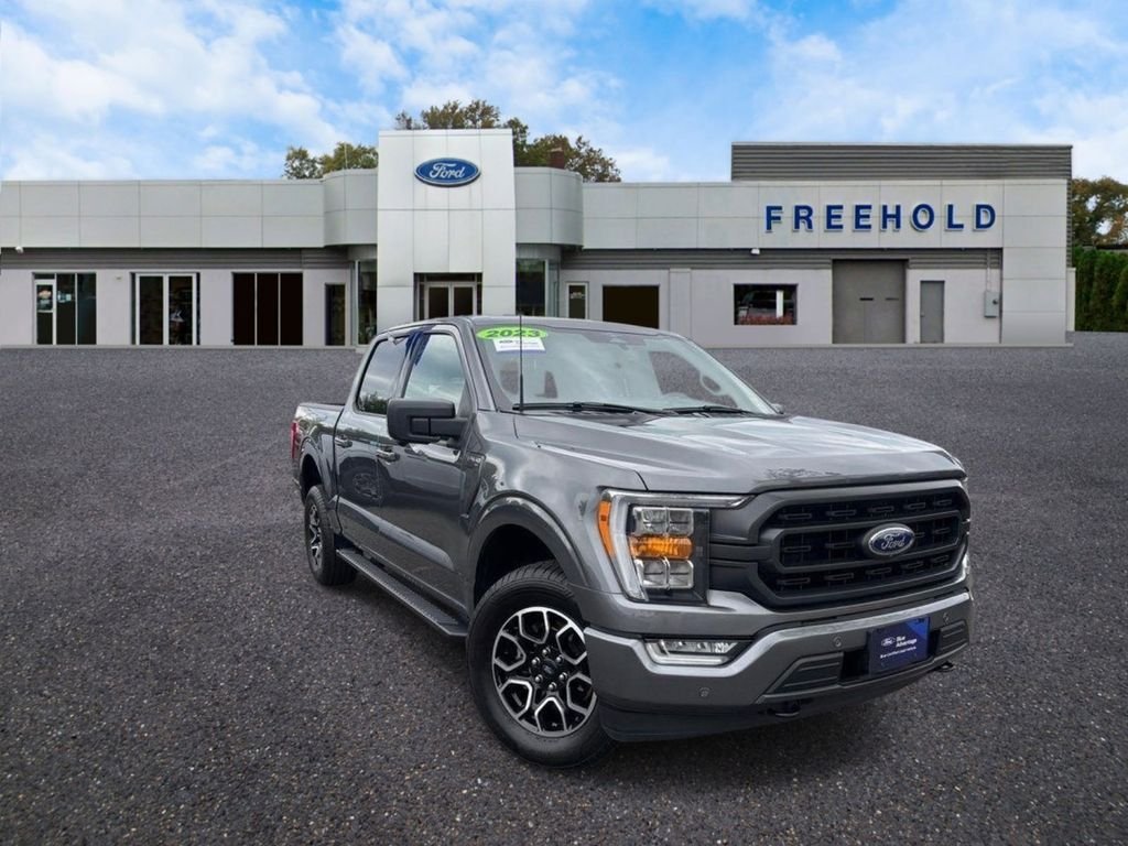 Certified Used 2023 Gray Metallic Ford XLT image 1