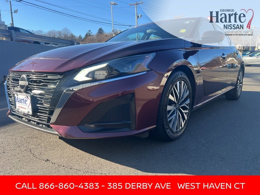 2024 Nissan Altima SV