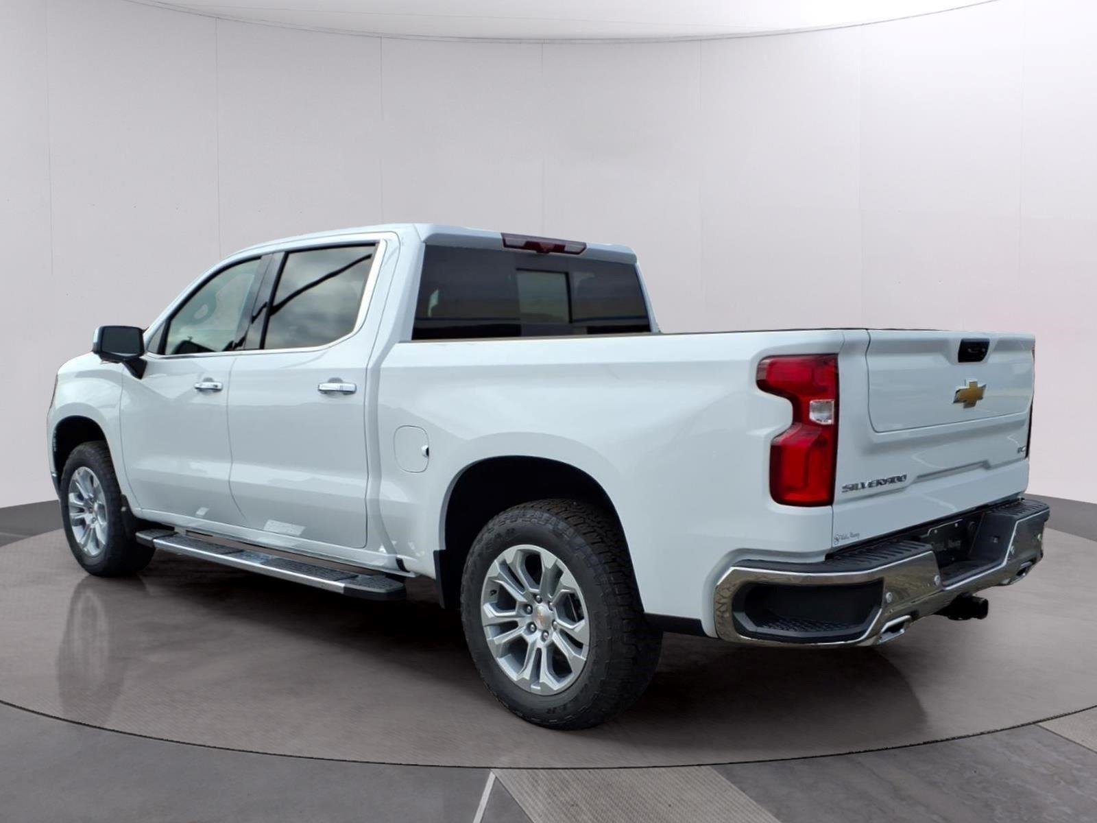 New 2026 Summit White Chevrolet LTZ image 3