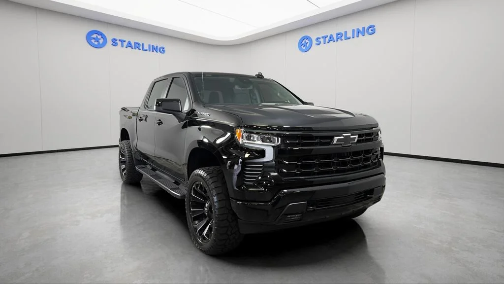 Used 2025 Black Chevrolet RST image 14