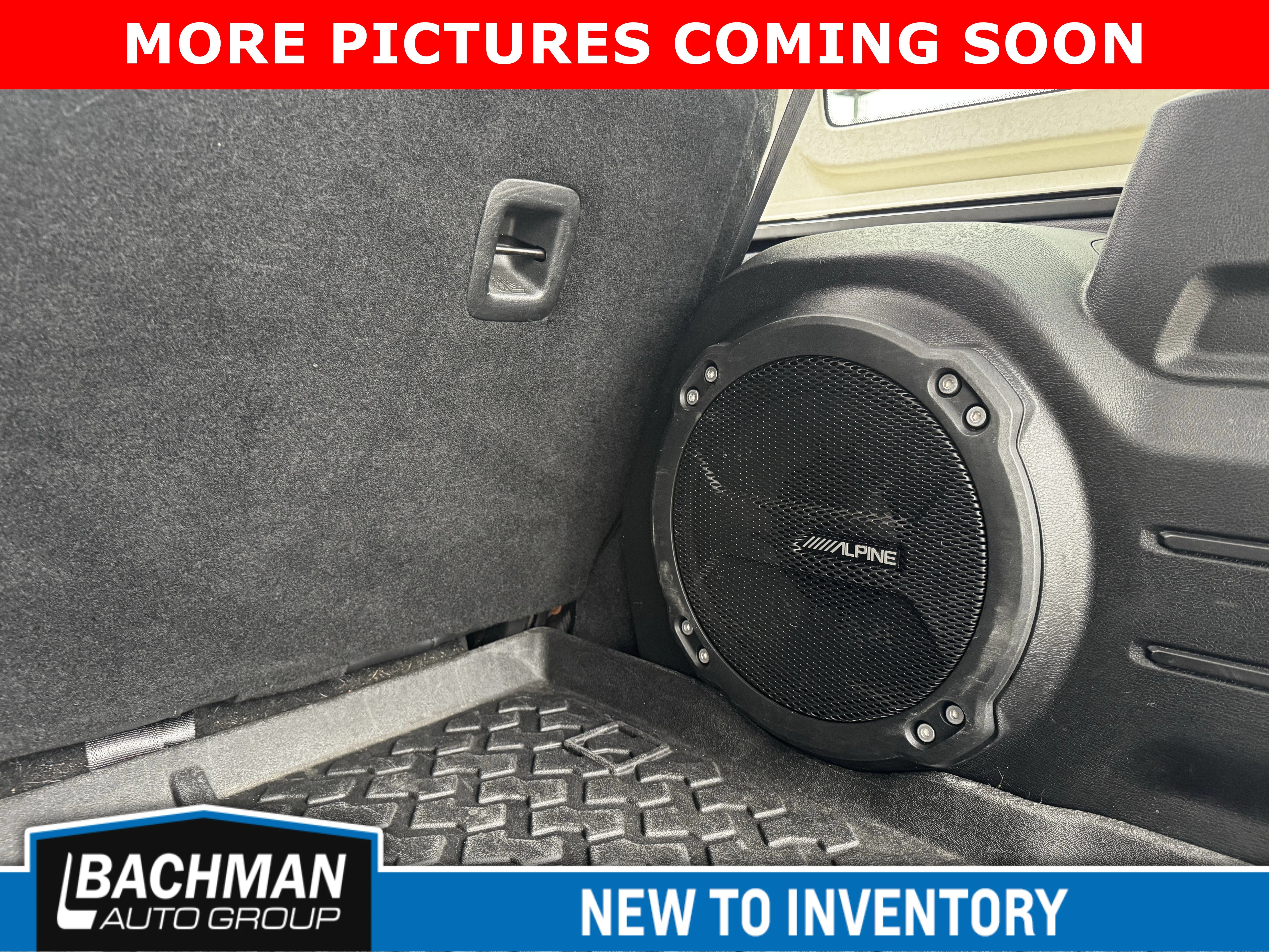 Used 2019 Sting-Gray Clearcoat Jeep Rubicon image 9