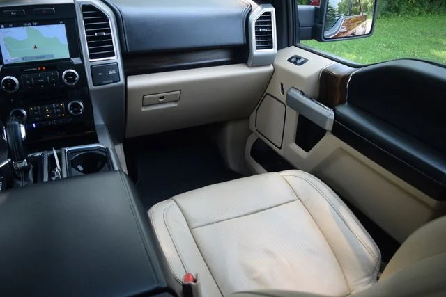 Used 2017 Red Ford Lariat image 14