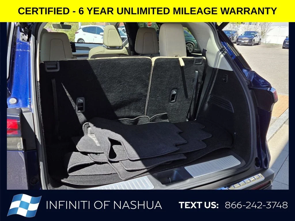 Certified Used 2023 Blue INFINITI LUXE image 23